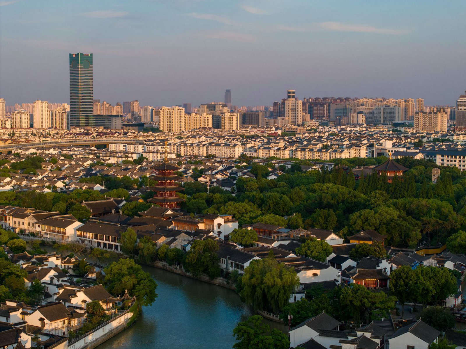 告別“高污染、高能耗”，水泥行業(yè)綠色低碳轉(zhuǎn)型有了“無錫樣板”